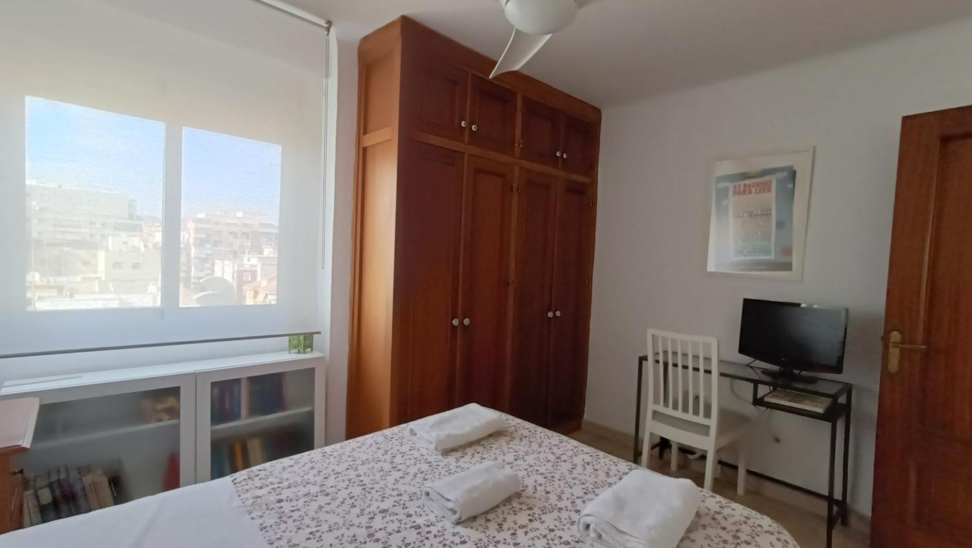 Torre Del Carmen Malaga Apartment Exterior photo
